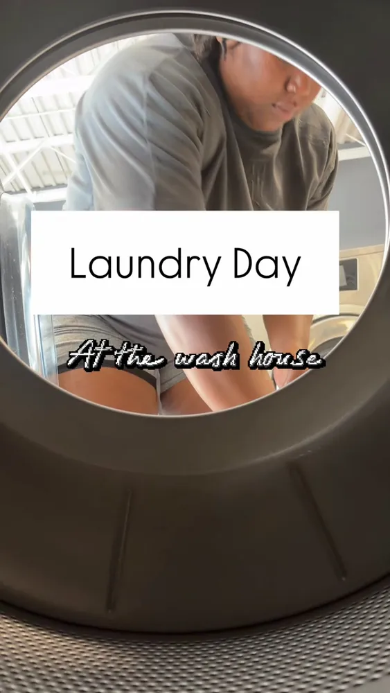 Girl, why you at the laundromat? Well, a typical laundry day can involve me washing 30 pounds of clothes on a good day 😅 So, to be more efficient with my time and money, the wash house is the place to be 🤷🏽‍♀️